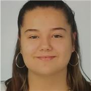 Profesora de niñ@s de primaria. Apta para impartir cualquier material.